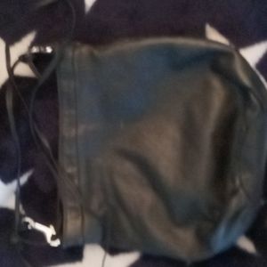 Women's 8x9 leather pouch purse crossover